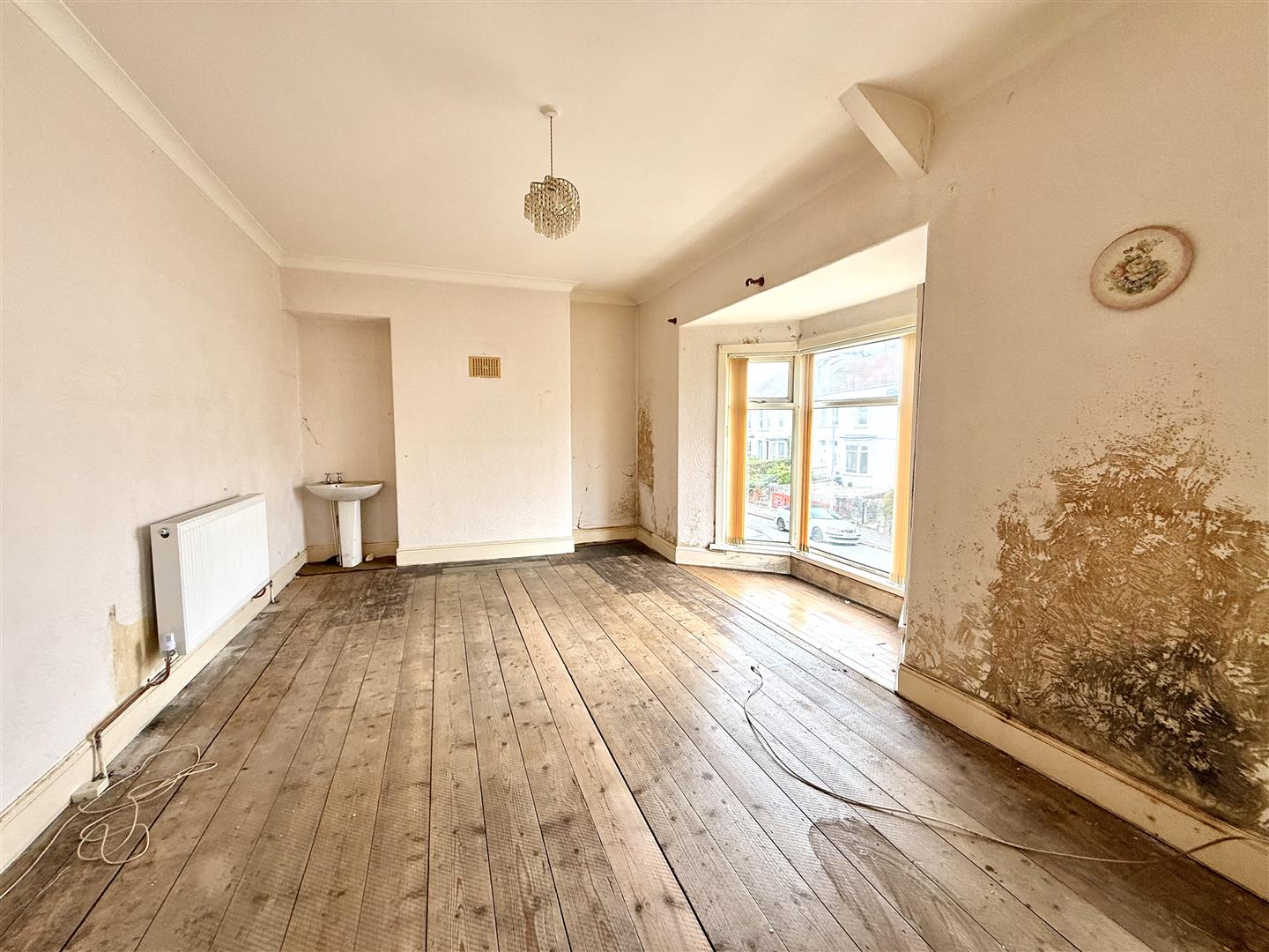 Coedsaeson Crescent, Sketty, Swansea, SA2 9DG